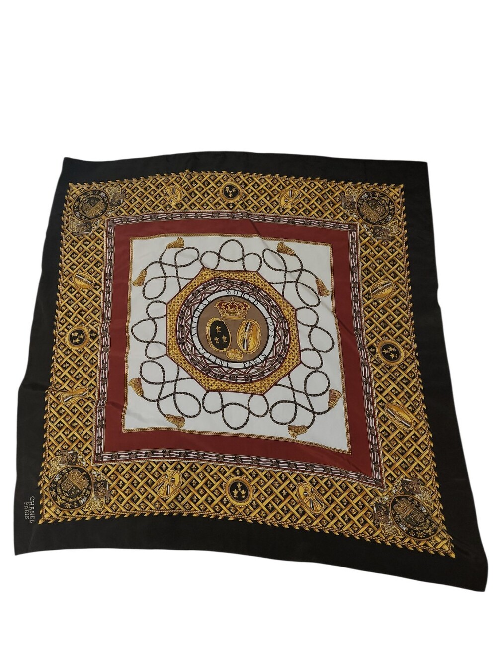 Auth. Vintage Chanel 100% Silk Scarf. Natural World Print Exquisite